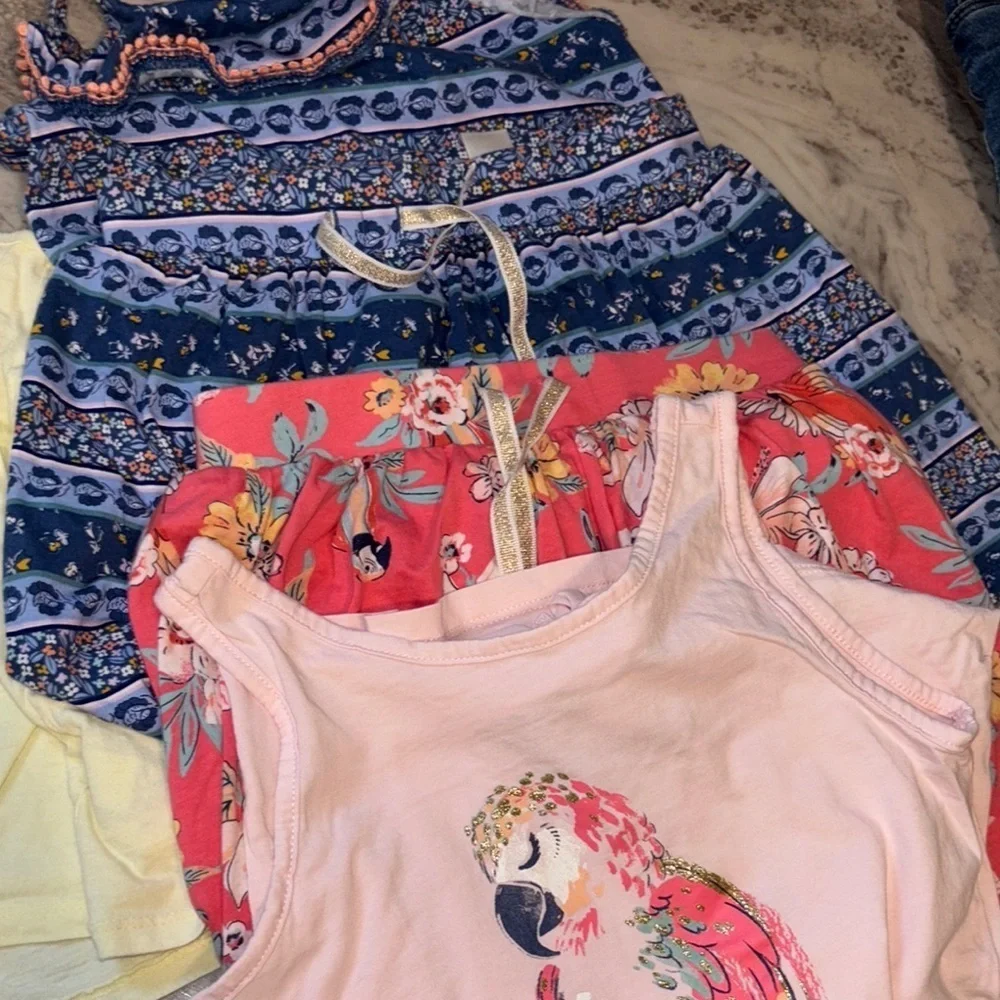 Kids Bundle Lot Matching Sets  multi color vacay summer resellers lot  7/8